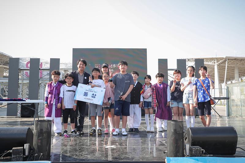 Young-8040.jpg 이미지