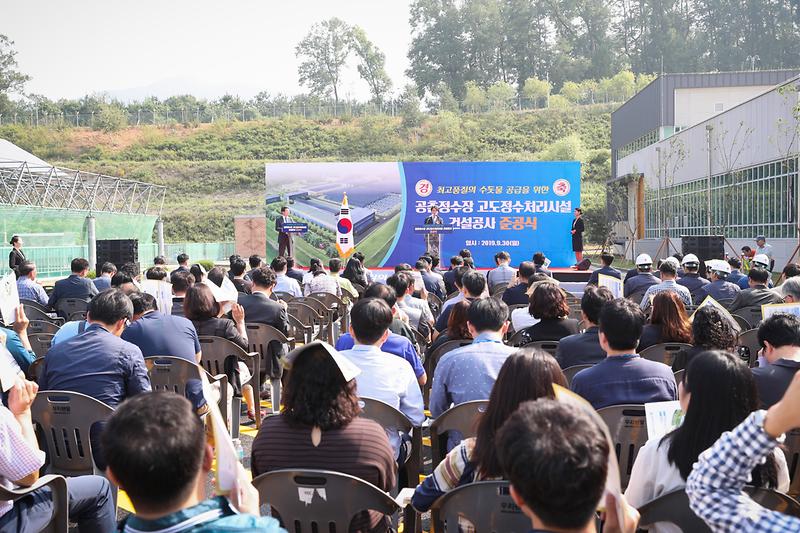 Young-8081-2.jpg 이미지