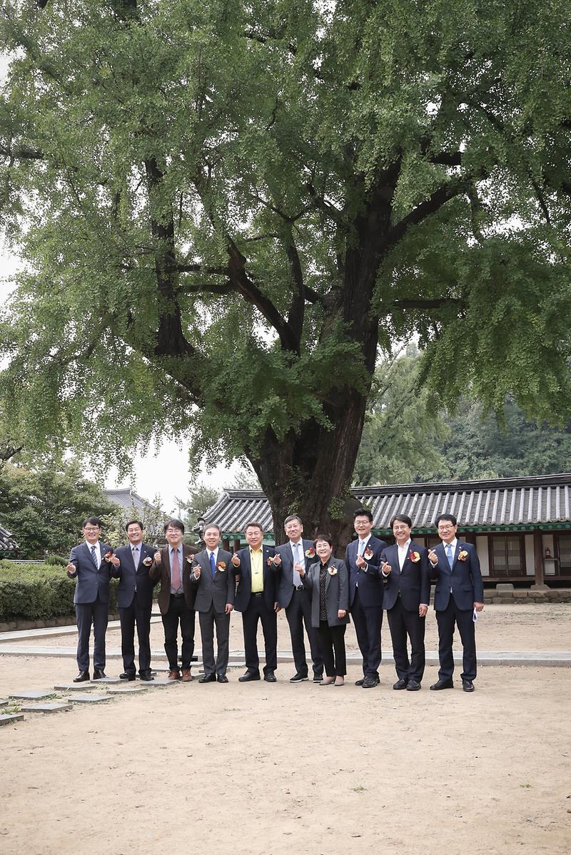 Young-8087.jpg 이미지