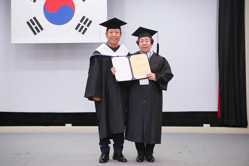 Young-8093.jpg 이미지