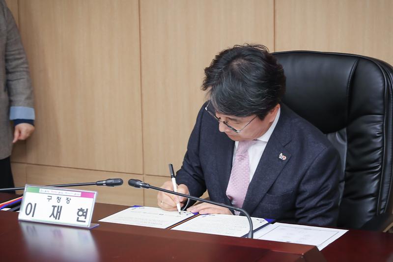 Young-8098.jpg 이미지