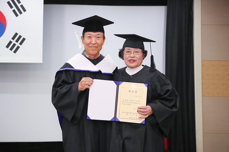 Young-8106.jpg 이미지