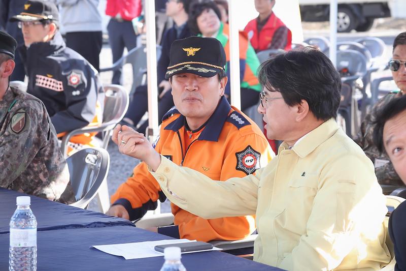 Young-8121.jpg 이미지