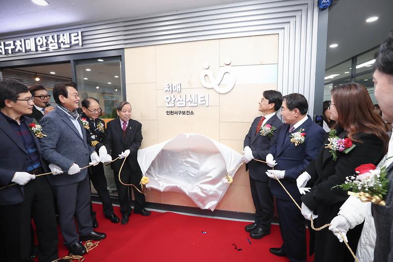 Young-8202.jpg 이미지