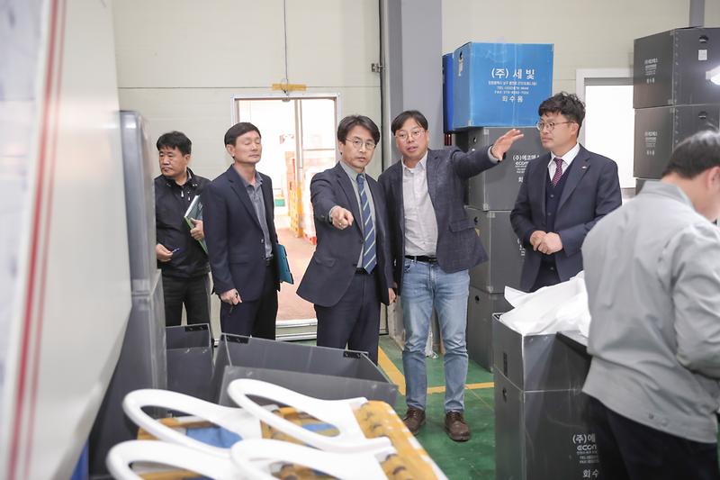 Young-8318.jpg 이미지