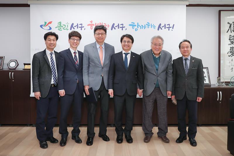 Young-8320.jpg 이미지