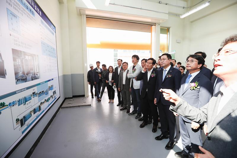 Young-8354-2.jpg 이미지