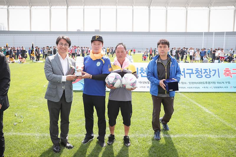 Young-8430.jpg 이미지