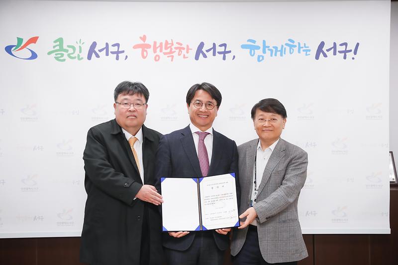 Young-8439.jpg 이미지