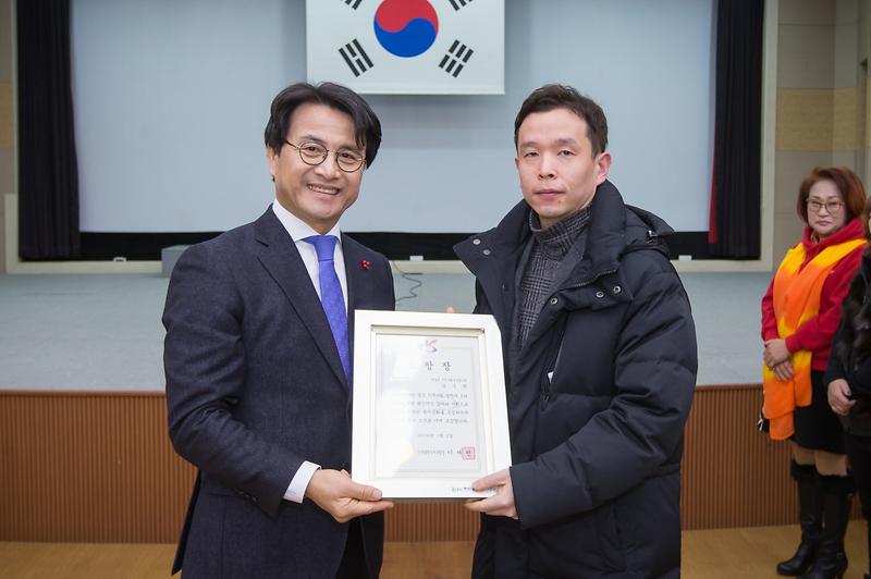 Young-8454.jpg 이미지