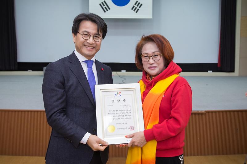 Young-8500.jpg 이미지