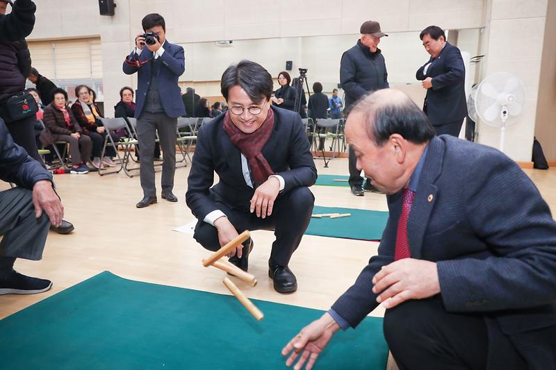 Young-8637.jpg 이미지