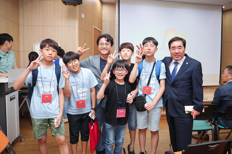 Young-8641.jpg 이미지