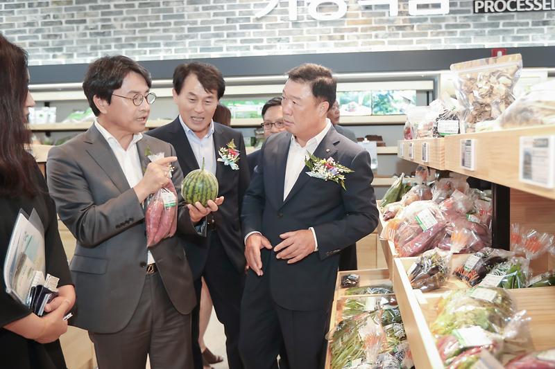 Young-8697.jpg 이미지