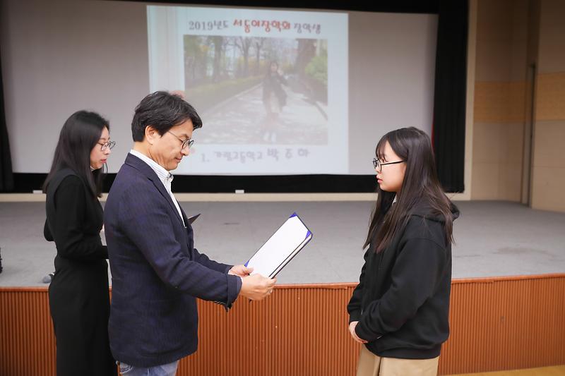 Young-8846.jpg 이미지