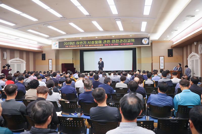 Young-8932-2.jpg 이미지