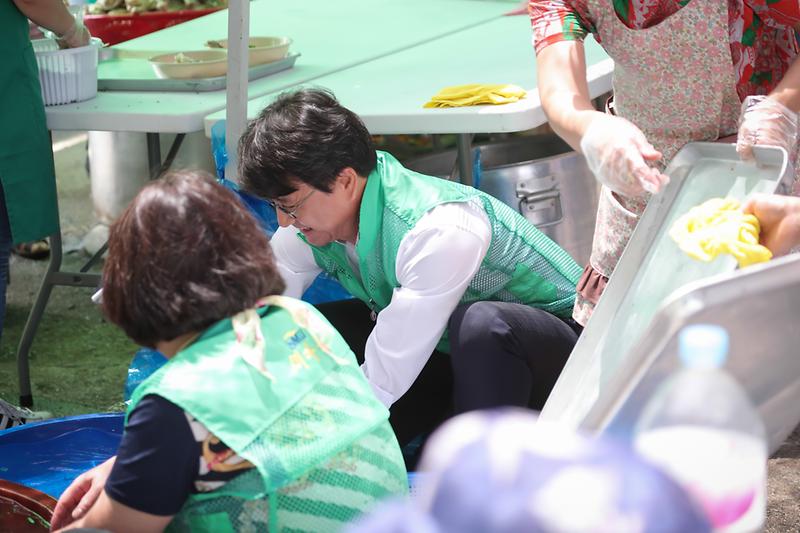 Young-9098.jpg 이미지