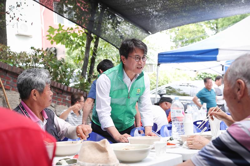 Young-9163.jpg 이미지