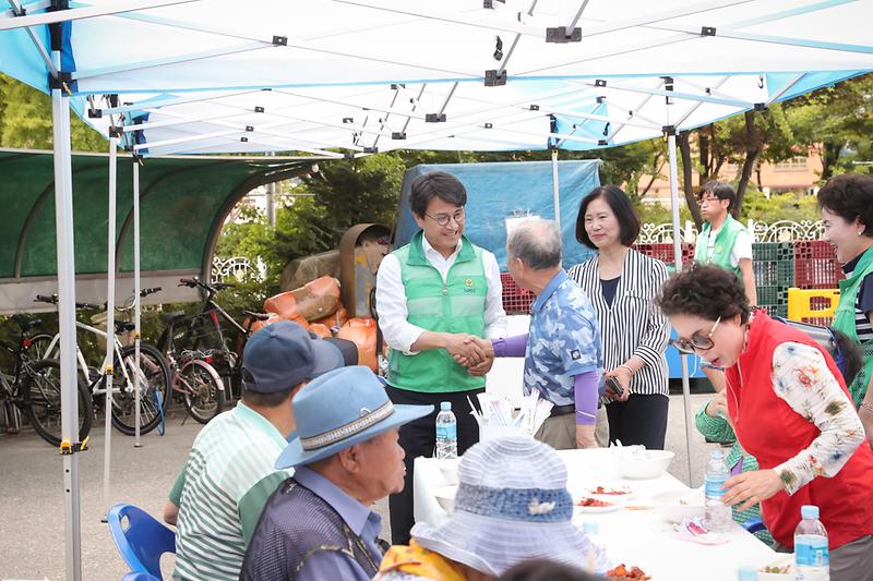 Young-9242.jpg 이미지