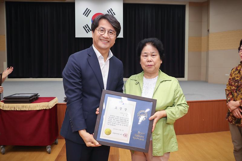 Young-9288.jpg 이미지