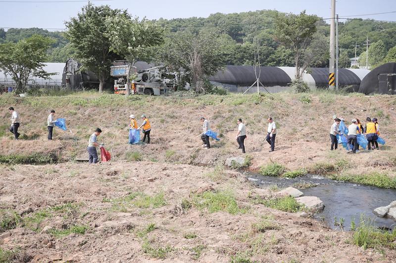 Young-9326.jpg 이미지