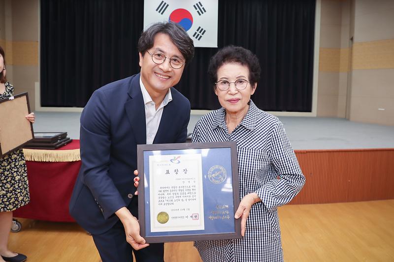 Young-9351.jpg 이미지