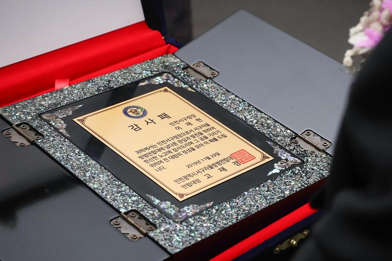 Young-9375.jpg 이미지