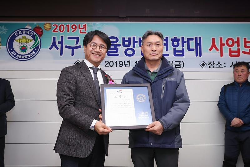 Young-9408.jpg 이미지