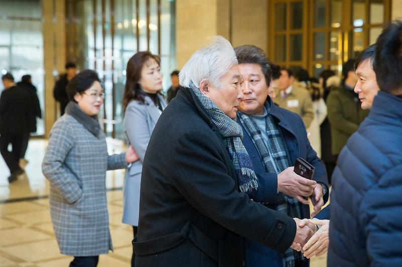 Young-9420.jpg 이미지