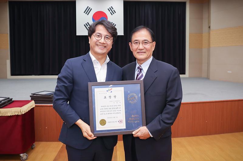 Young-9425.jpg 이미지