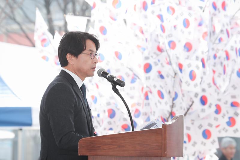 Young-9435.jpg 이미지