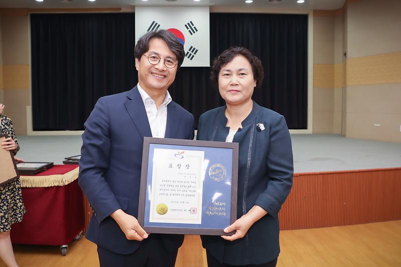 Young-9442.jpg 이미지