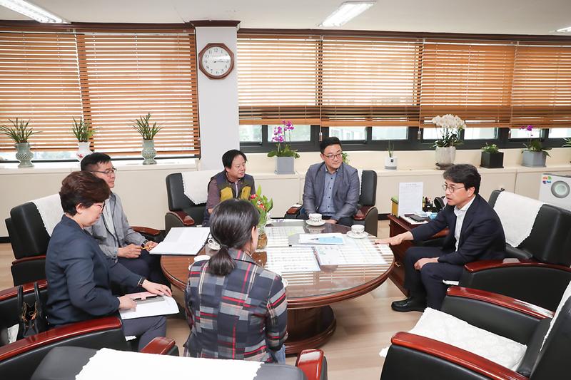 Young-9488.jpg 이미지