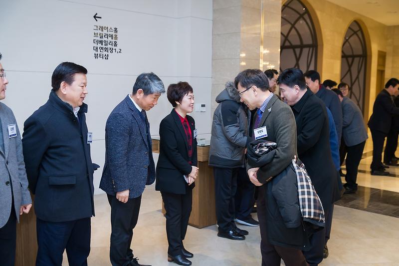 Young-9514.jpg 이미지