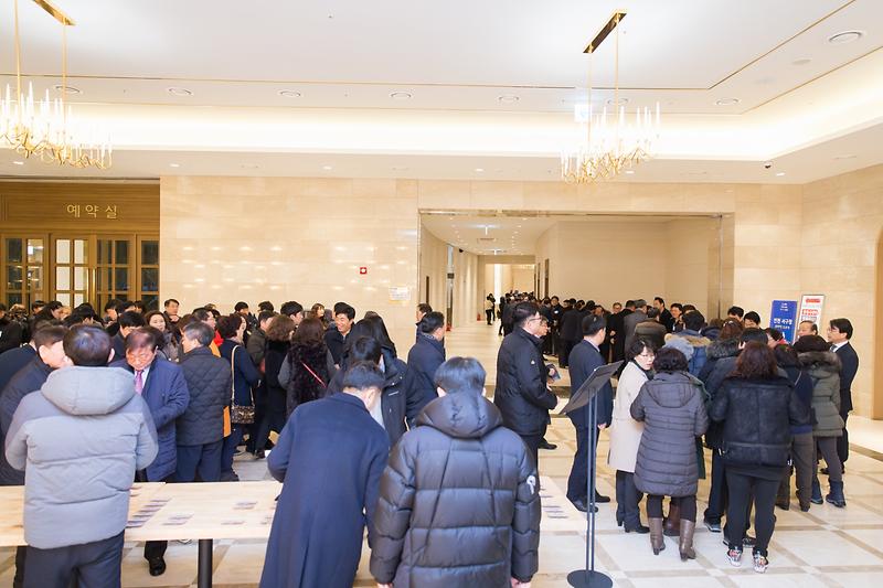 Young-9543.jpg 이미지