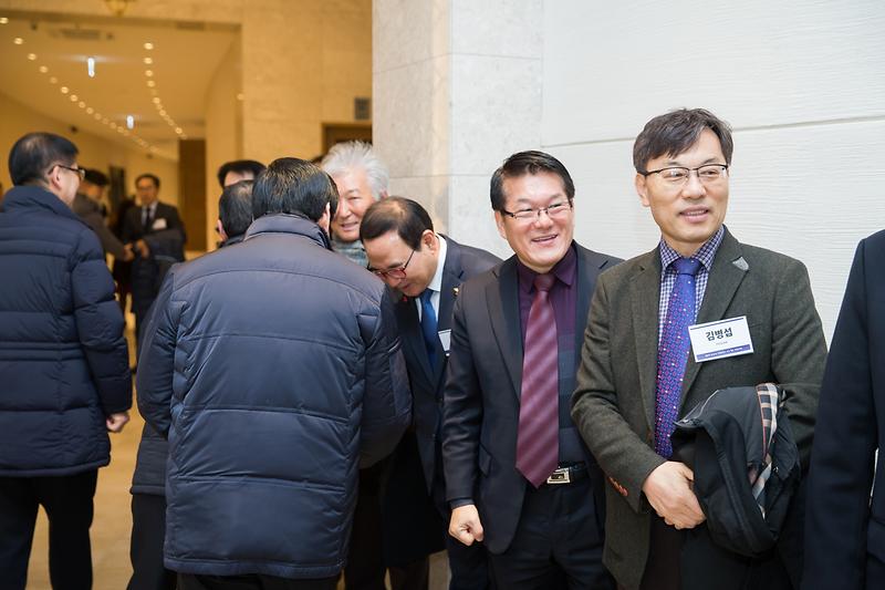 Young-9581.jpg 이미지