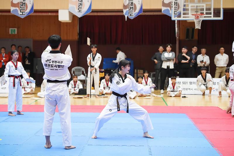 Young-9831.jpg 이미지