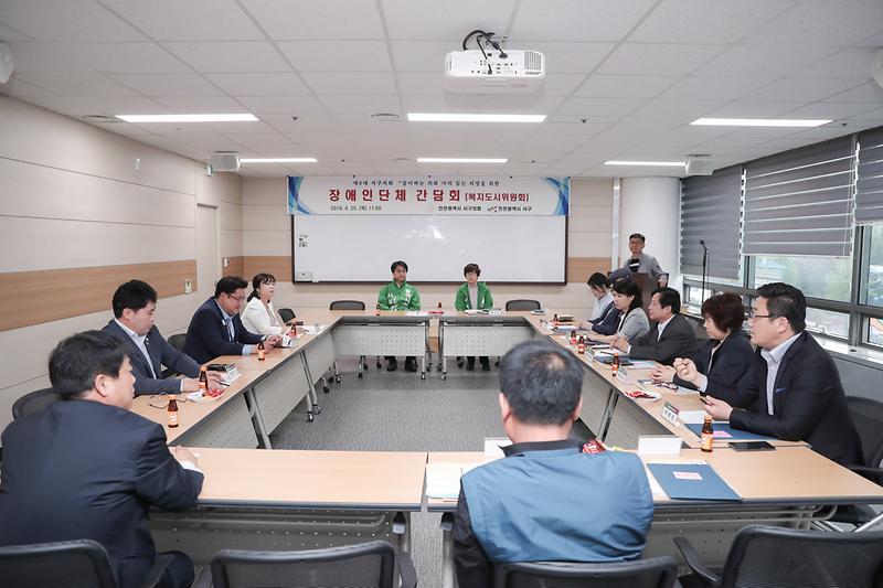 Young-9934.jpg 이미지