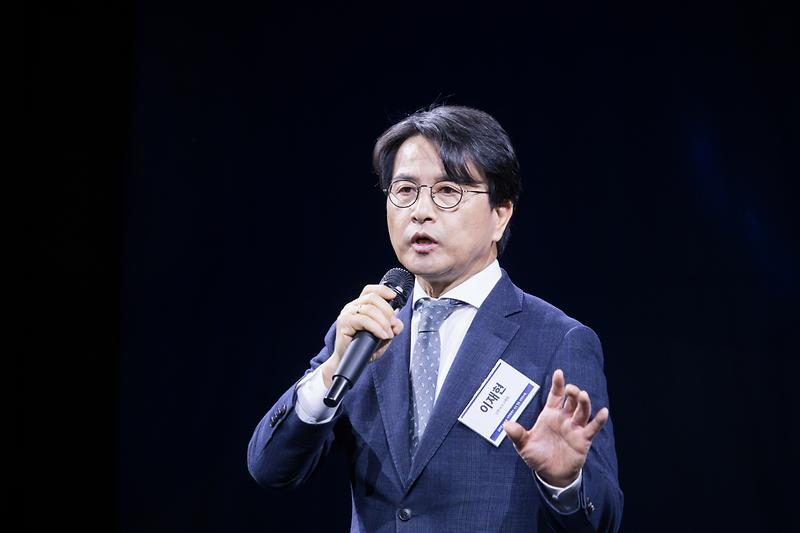 Young-9974.jpg 이미지