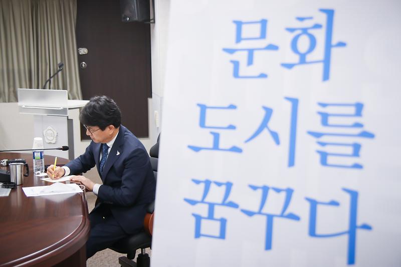 Young-0115.jpg 이미지