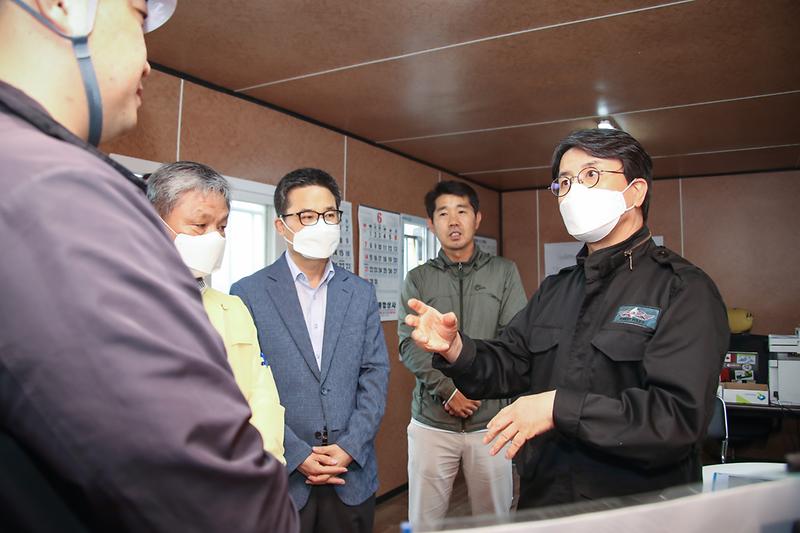 Young-0932.jpg 이미지