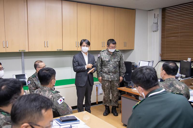 Young-1231.jpg 이미지