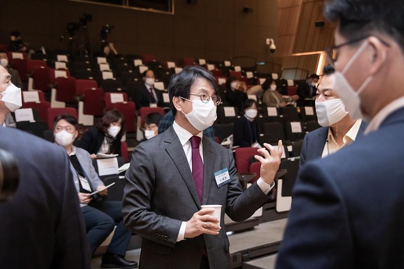 Young-1284.jpg 이미지