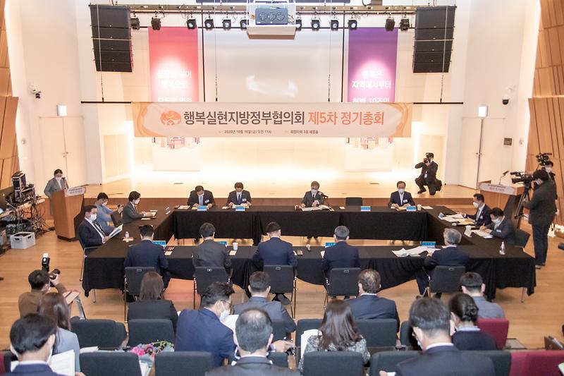 Young-1395.jpg 이미지