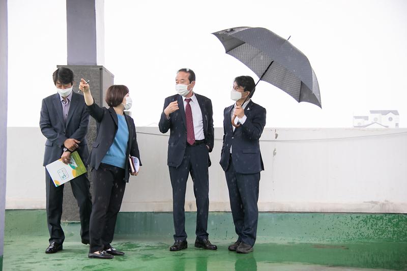 Young-1785.jpg 이미지