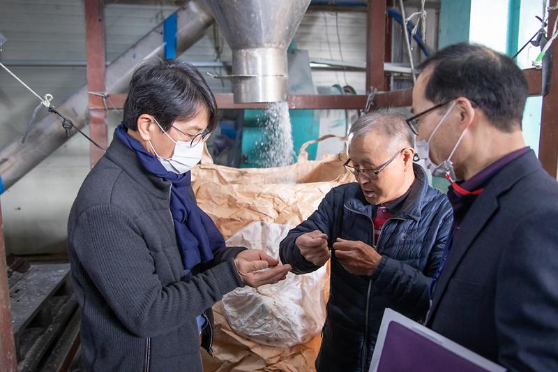 Young-1927.jpg 이미지