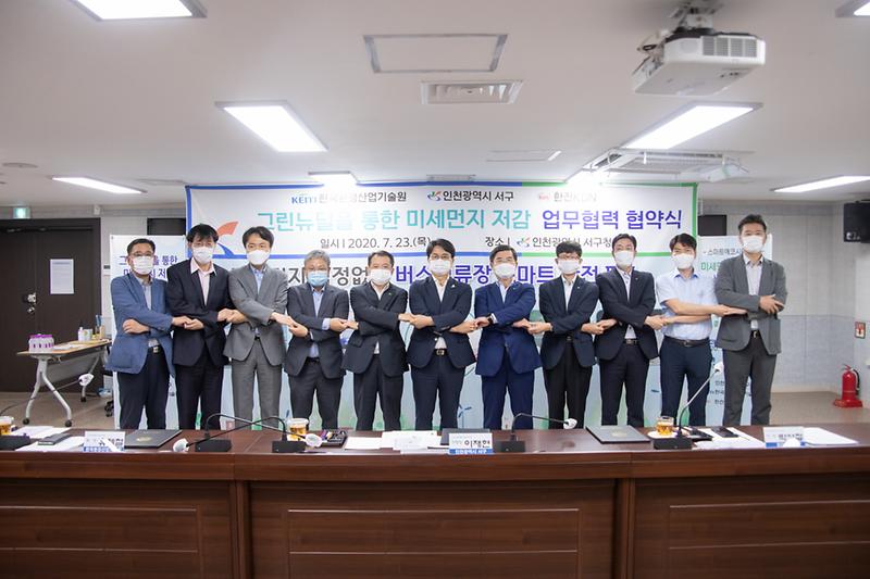 Young-2190.jpg 이미지