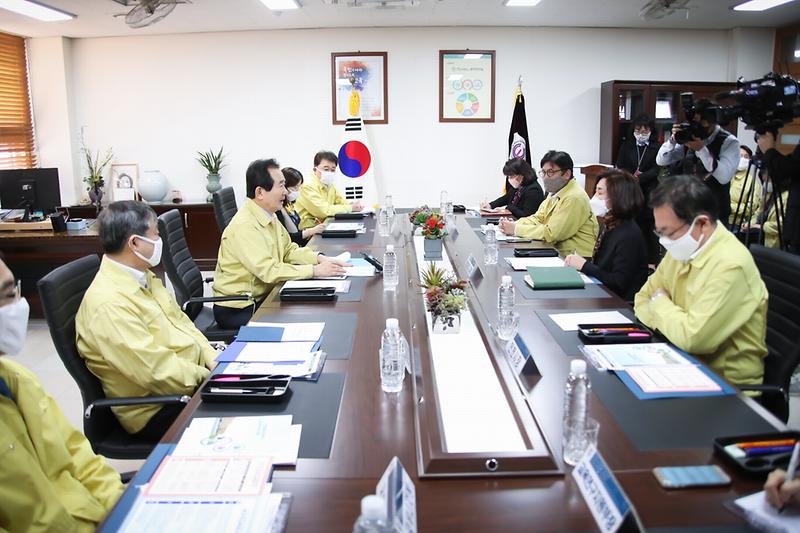 Young-2343.jpg 이미지