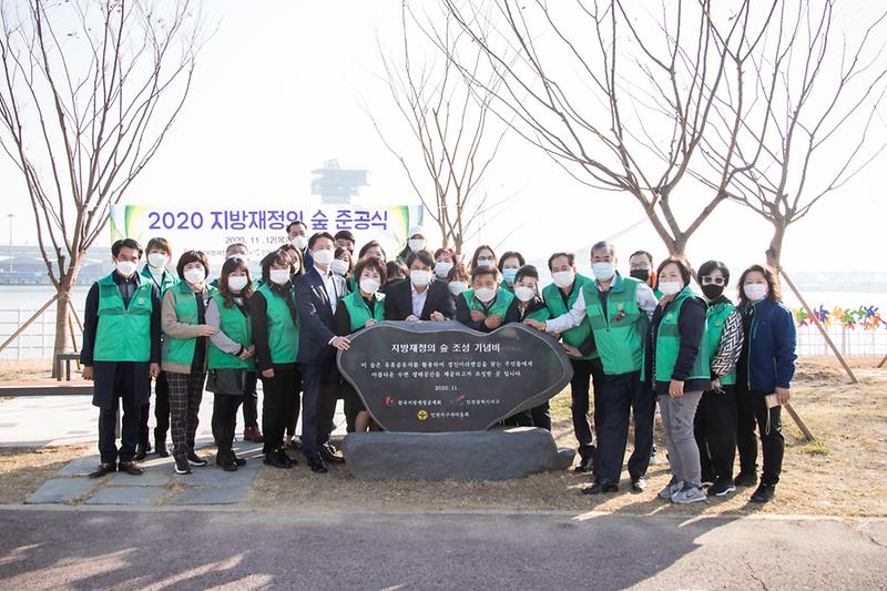 Young-2400.jpg 이미지