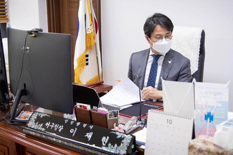 Young-2609.jpg 이미지